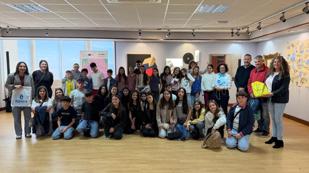 Ribeira recibe ao alumnado de Felgueiras que participa no programa de intercambio escolar do Eixo Atlántico