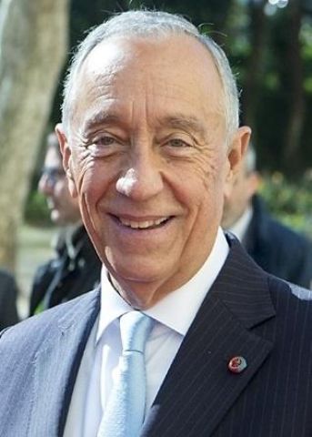 Presidente português diz que é momento da banca retribuir os portugueses pelo que deve