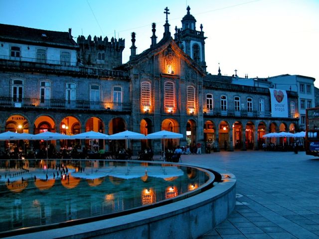 Municipio de Braga ofrece manuales escolares a alumnos del Primer Ciclo