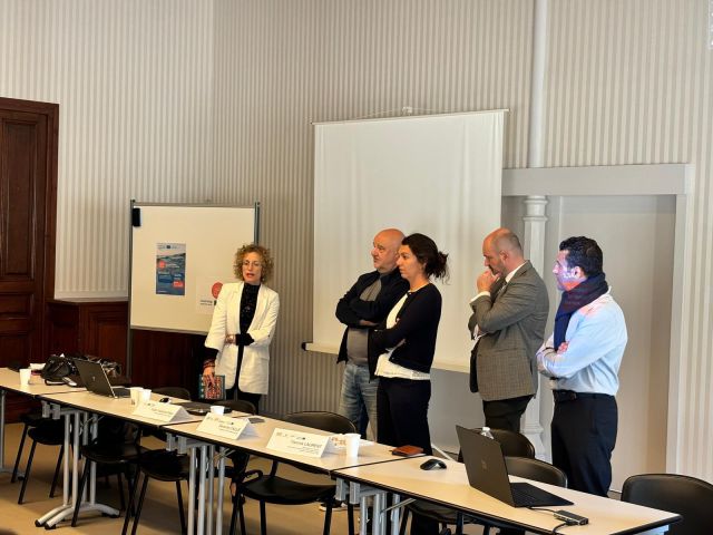 El Eixo Atlántico, la Diputación de Ourense e Inorde presentan los nuevos conceptos de "turismo policéntrico" y “turismo de autor” en Cognac, Francia