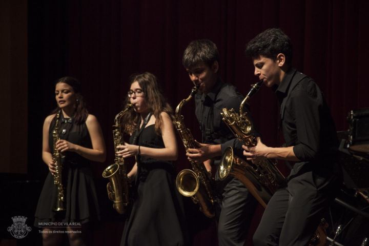 O Eixo Atlántico suspende todas as súas actuacións públicas até que se supere a crise en ambos os dous países
