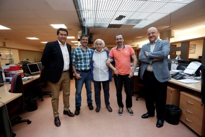 Os gañadores do concurso da banda deseñada do Eixo reciben a súa caricatura personalizada