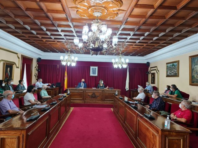 O Eixo Atlántico presenta o informe do Mapa Ferroviario de Galicia á Confederación Galega de Asociacións de Veciños en Lugo