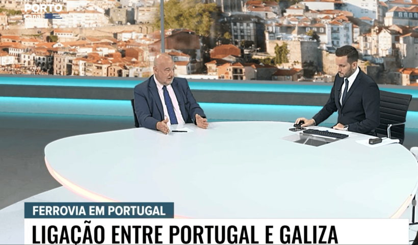 Xoán Vázquez Mao, secretário-geral do Eixo Atlântico, no Porto Canal para falar da situação da conexão ferroviária Galiza-Portugal