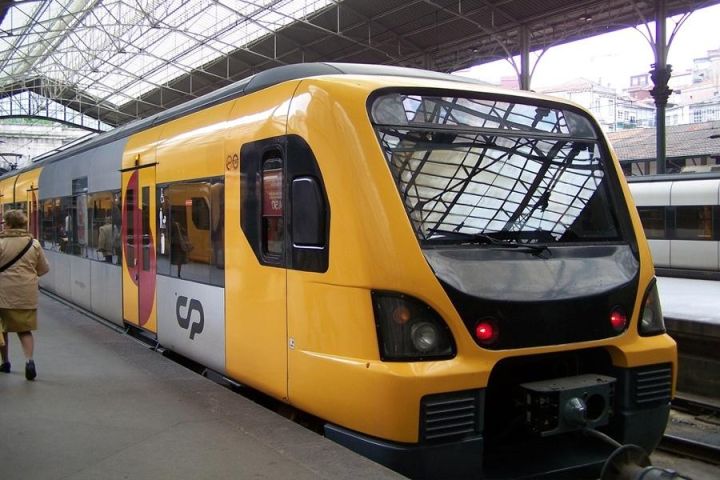 Portugal pide á Comisión Europea 147 millóns de euros para a modernización da liña ferroviaria do Miño