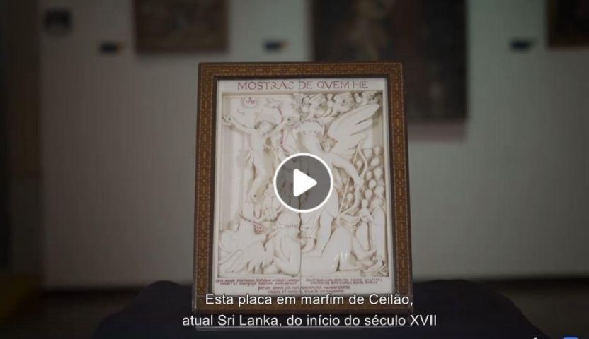 #VianaFicaEmCasaComCultura apresenta placa em marfim do século XVII do Museu de Artes Decorativas