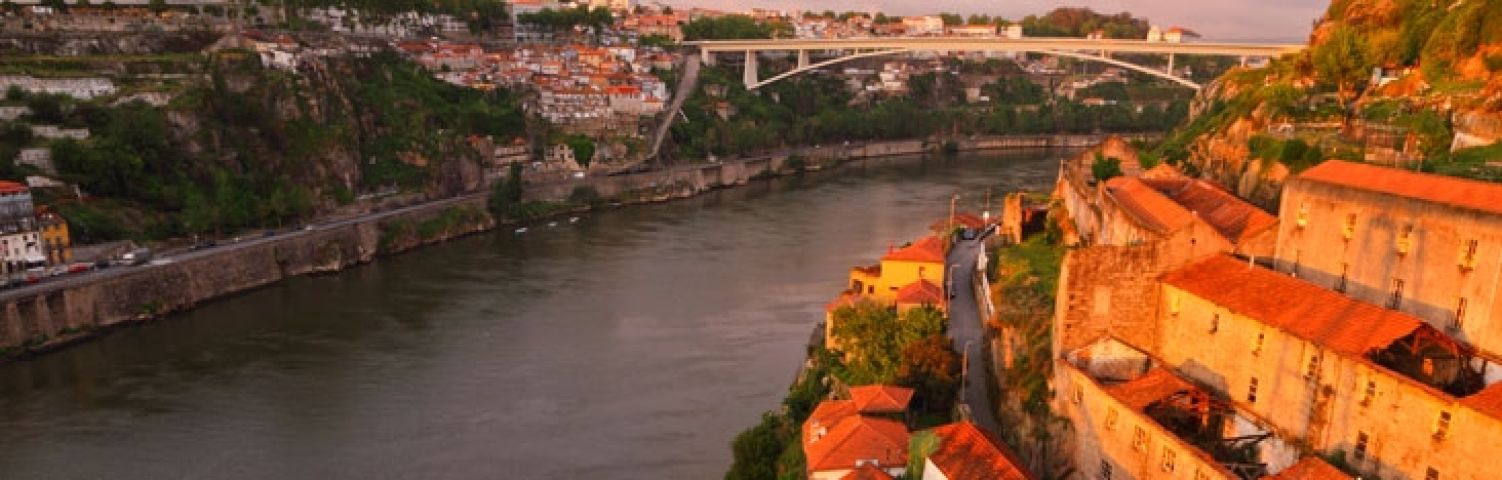 Reforço de muros na margem do Douro em Gaia custou 1,44ME