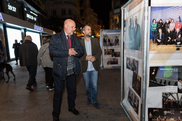 A Coruña acolle a exposición conmemorativa dos 25 anos do Eixo