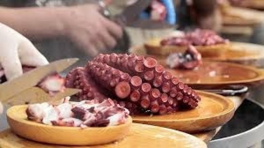 Aberto o prazo de inscripción no concurso de polbeiras e polbeiros São Froilán 2015