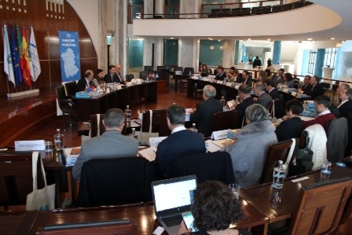 Eixo Atlántico traslada a Feijoó unha batería de medidas urxentes para combater a crise económica na Eurorrexión