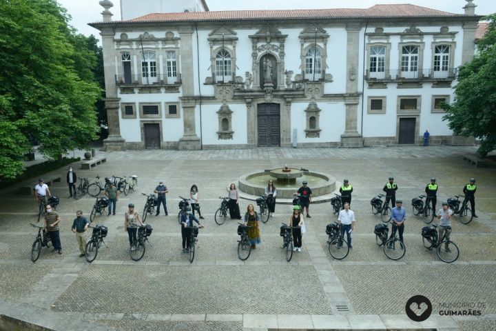 Guimarães adquiriu bicicletas eléctricas para repartición entre servizos municipais