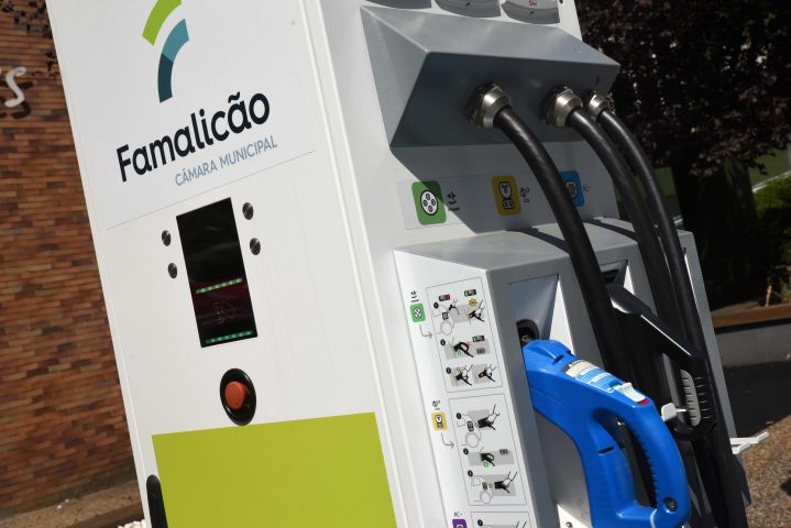Famalicão duplica puntos de carga para coches eléctricos