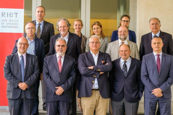 Modernización do corredor ferroviario Aveiro-Salamanca: A RIET pide unha reunión ao Ministro de Planificación