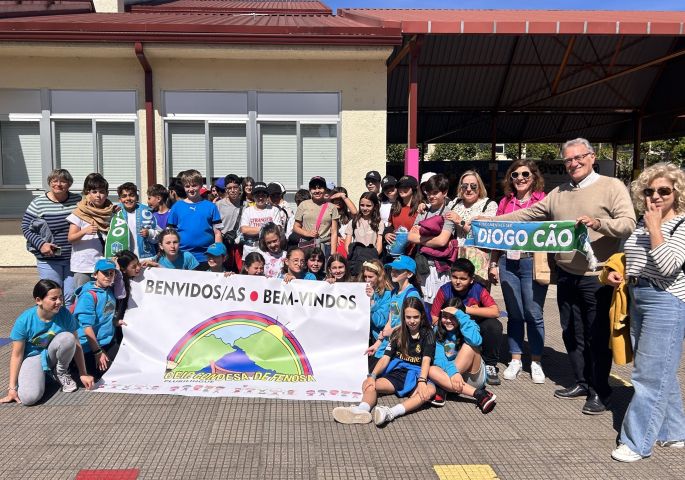 El alumnado de Vila Real visita O Barco de Valdeorras con el programa de los Intercambios Escolares del Eixo Atlántico