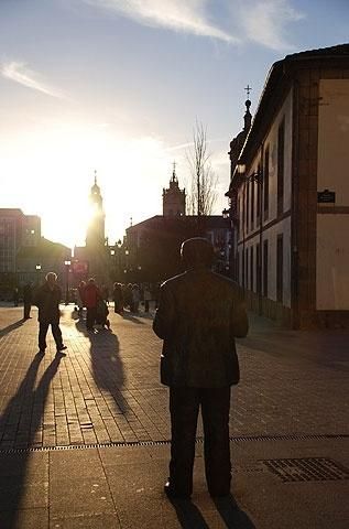 Lugo  presenta el ciclo de visitas guiadas “Paseos ó Solpor”