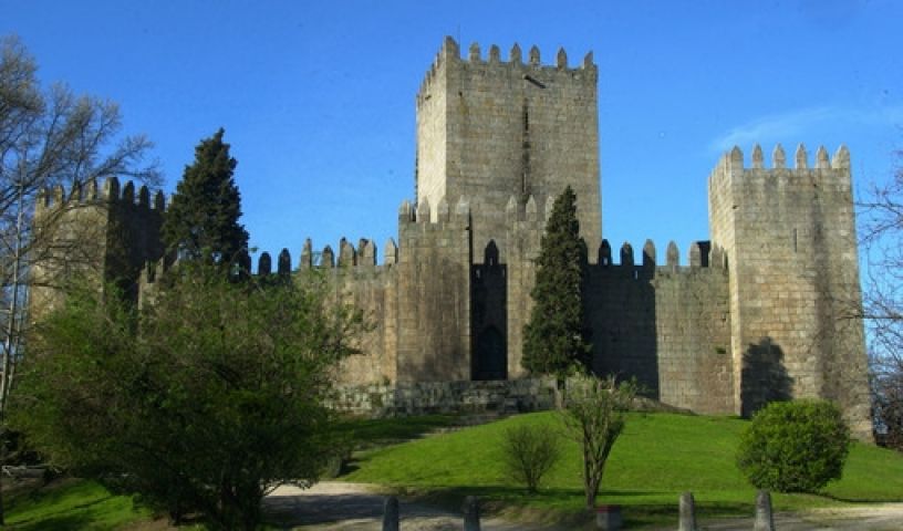 Mais de 700 mil visitas ao Paço dos Duques e Castelo de Guimarães em 2016